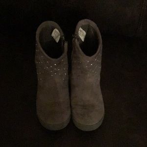 Size 12 Gray Boots